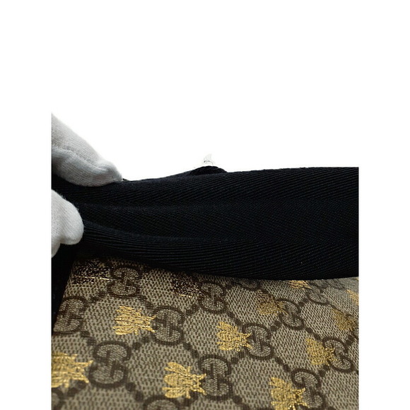Gucci GG Supreme Bee Backpack - Picture 6 of 9